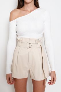 (Category: ) located in . Submitted by hellohappyshopping (Listing ID 1381261279, Image 1). Description: .
