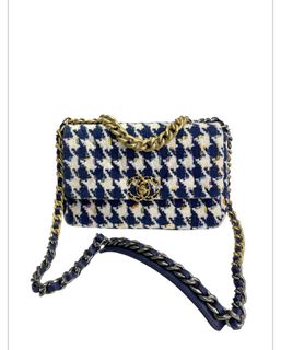 (Kategori: ) berada di . Dikirim oleh hunterskeepers (ID iklan 1381163716, Gambar 1). Deskripsi: .
