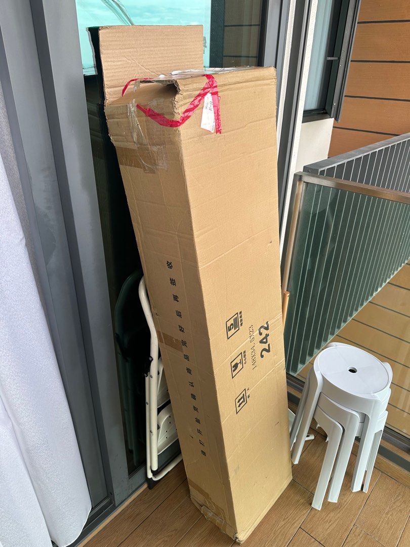 Clothes drying rack