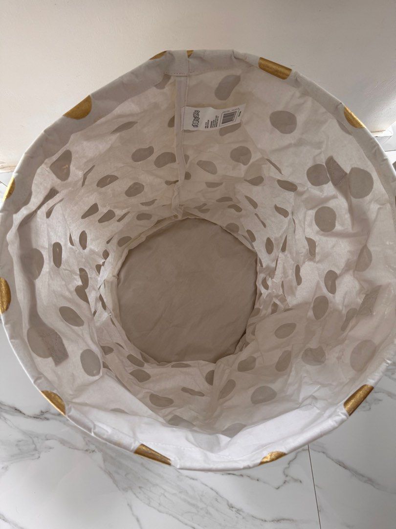 Collapsible hamper gold spots (Category: Laundry Baskets) located in Quezon City. Submitted by rimaostwani (Listing ID 1381187036, Image 3). Description: .