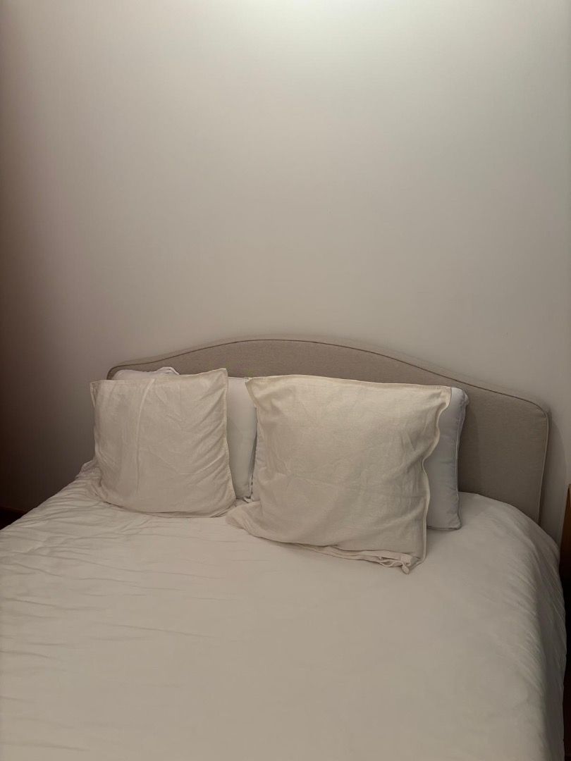 Bed Frame & Mattress