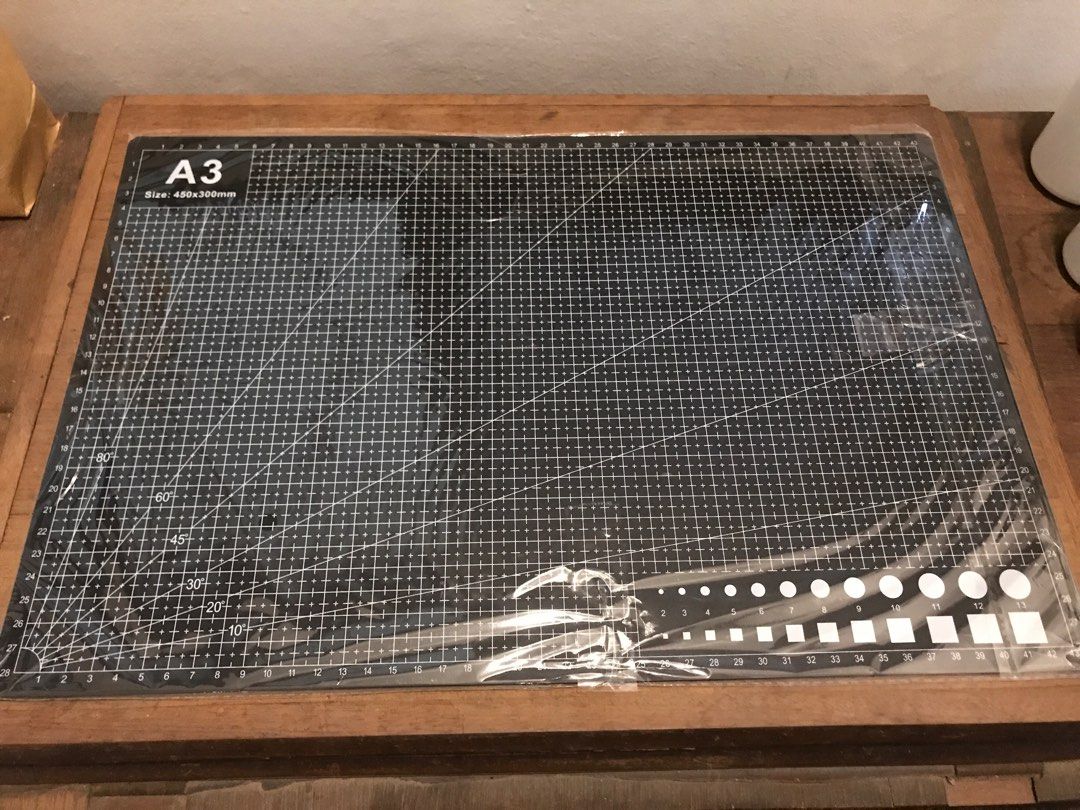 A3 Cutting Mat/Board/Base (Black) (Category: Craft Supplies & Tools) located in Las Pinas. Submitted by gnptron (Listing ID 1381167119, Image 1). Description: The front and back have different graphs. Dimensions: A3 is 11.69in x 16.54in (297mm x 420mm) For the green version, check my other listing..