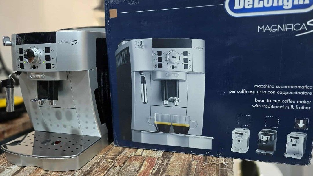 DELONGHI MAGNIFICA S FULLY AUTOMATIC ESPRESSO MACHINE (Category: Coffee Machines & Makers) located in Bulacan. Submitted by iamvanillapeach (Listing ID 1381138197, Image 2). Description: In good condition. With 30 days serbice warranty. You can try in actual if pick up. We can deliver nationwide.📩.