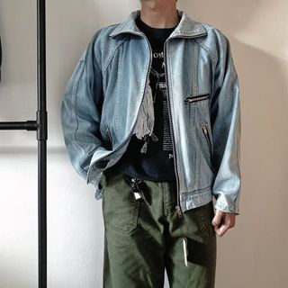 (Kategori: ) berada di . Dikirim oleh style.lesss (ID iklan 1381096235, Gambar 1). Deskripsi: .