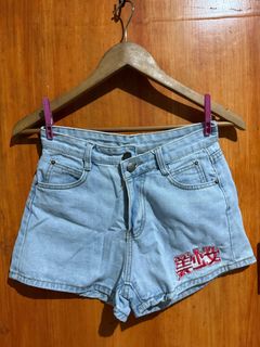 (Category: ) located in . Submitted by _mingmings (Listing ID 1381172298, Image 1). Description: .