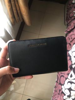 (Kategori: ) berada di . Dikirim oleh preloved.noy (ID iklan 1381126982, Gambar 1). Deskripsi: .