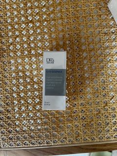 （分類：）位於 。 由 phwii 提交（商品編號 1381107149，圖片 1）。簡介： 。