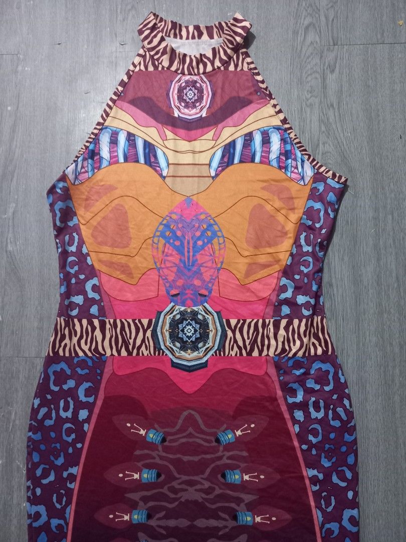 EGYPT PRINT DRESS (Category: Dresses) located in Quezon City. Submitted by eyebeee (Listing ID 1381207133, Image 2). Description: Medium lakas maka sexy not used natambak lang di kasya saken.