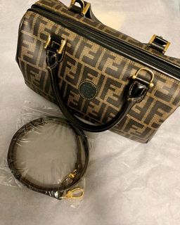 （分類：）位於 。 由 whereischoco 提交（商品編號 1381161971，圖片 1）。簡介： 。