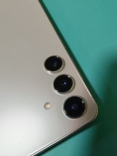 （分類：）位於 。 由 sosovan 提交（商品編號 1381253353，圖片 1）。簡介： 。