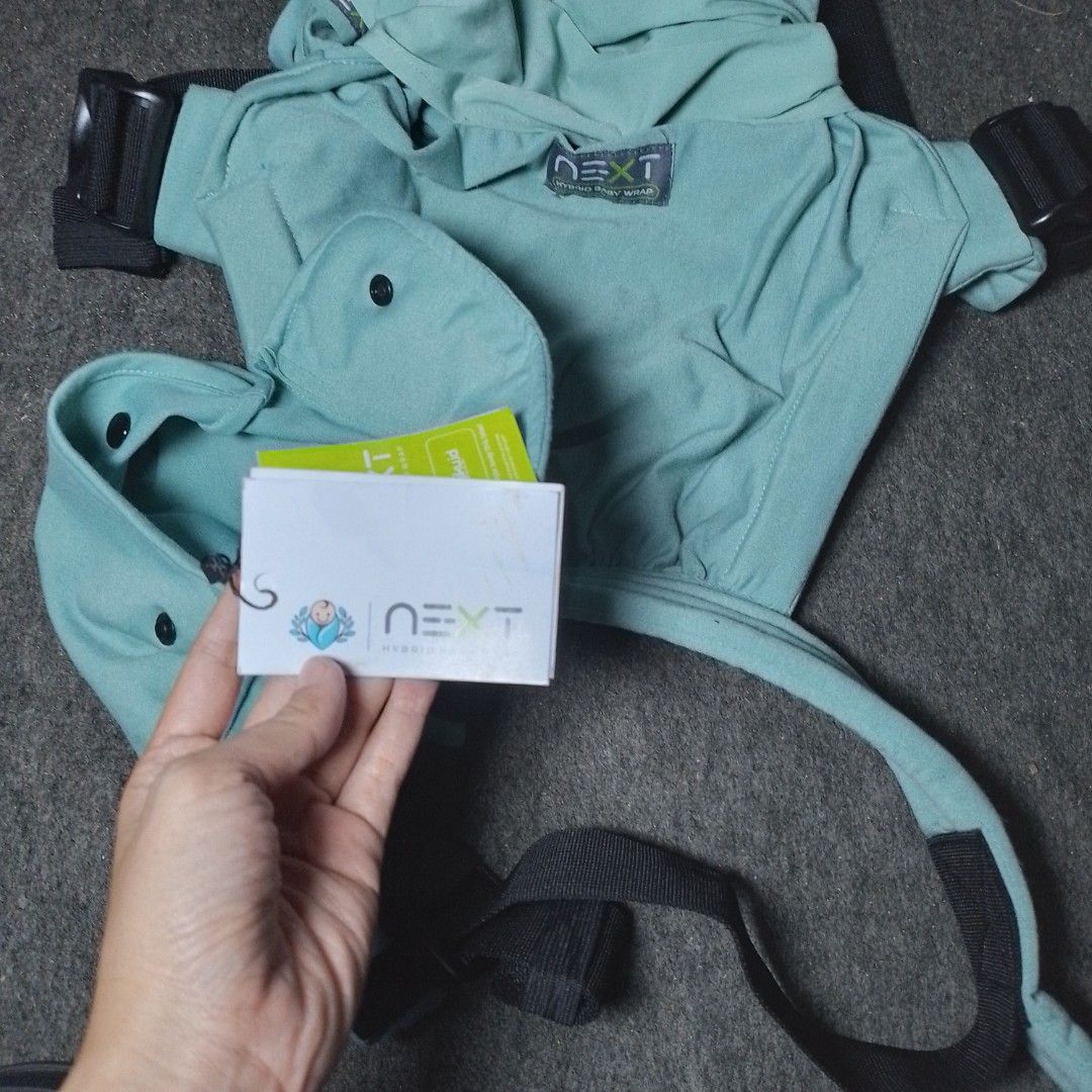 Gendongan next baby hybrid (Kategori: Kereta, Kursi Goyang & Gendongan Bayi) berada di Malang. Dikirim oleh kamaraca (ID iklan 1381266950, Gambar 2). Deskripsi: masih bagus.