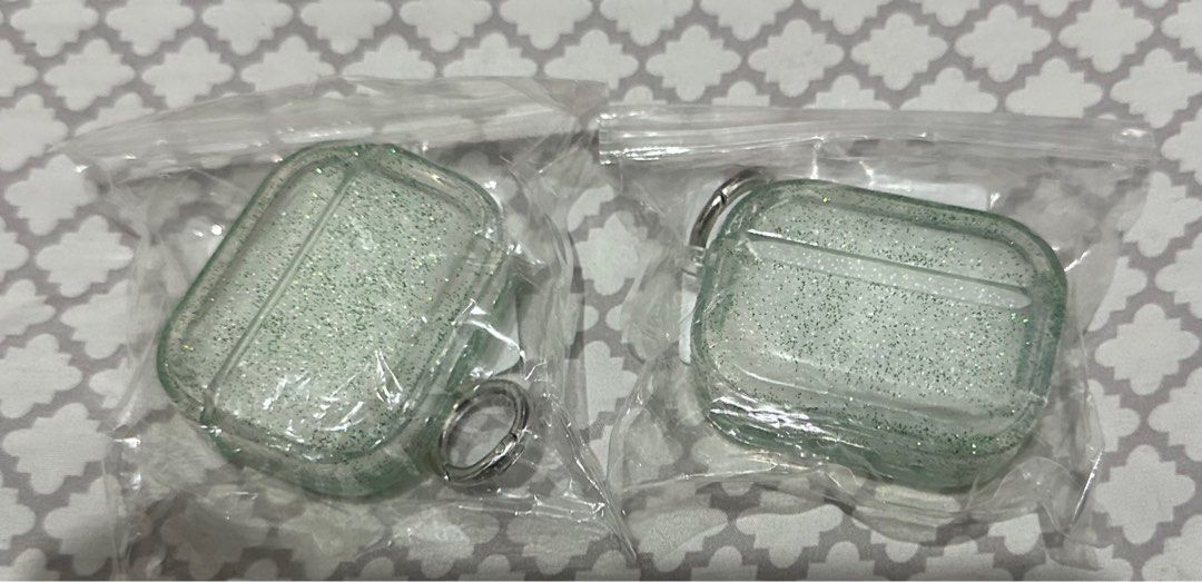 Glitter case for airpods pro and pro2 (green) (Category: Cases & Covers) located in Antipolo. Submitted by safecloud.9255d3 (Listing ID 1381231503, Image 2). Description: 70 each Bnew 2pcs avail .