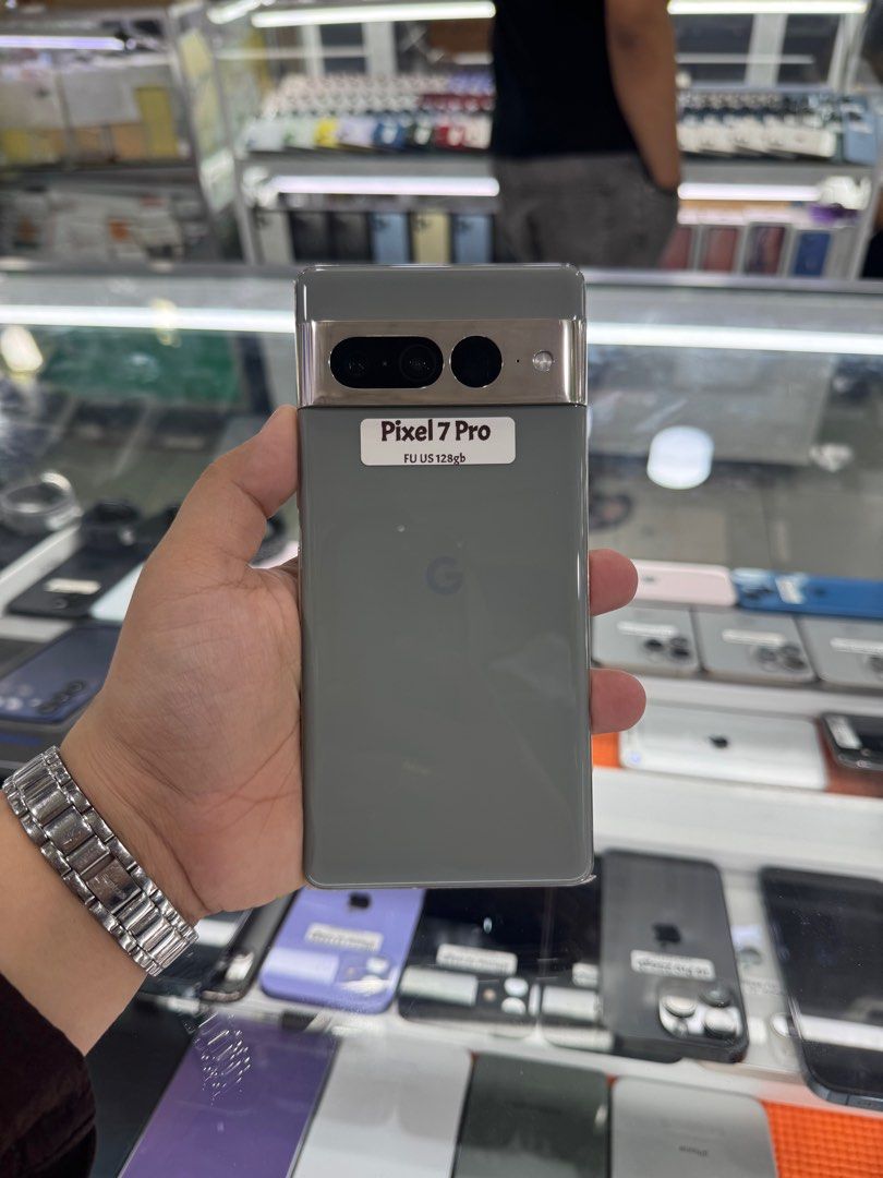 Google Pixel 7 Pro 128gb US Variant FU (Category: Google Pixel) located in San Juan City. Submitted by javedsgadgetshop (Listing ID 1381257404, Image 1). Description: INSTALLMENT OPTIONS : SPAY LATER / GGIVES / CREDIT CARD! WE BUY AND SELL SO PWEDE MAGBINTA OR SWAP ! Quick Specs : Google Pixel 7 Pro •128gb •US Variant •Good batt health •Factory Unlock •95% Smoothness •No hidden issue | No Repaired •100% Authentic | Not Refurbished •w/ Box Charger