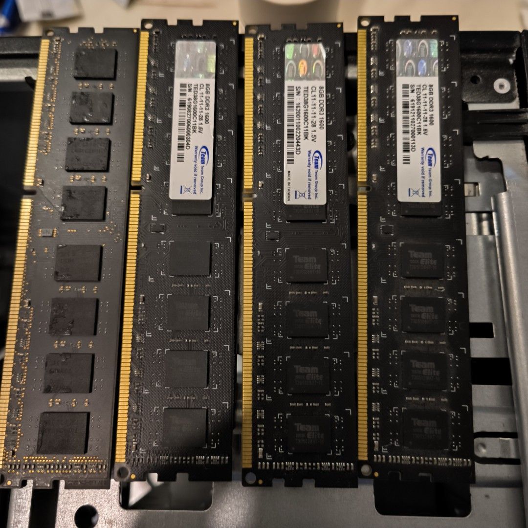 Hp z230 e3-1231v3 r9-370 32gb-ram 512gb+3tb63072293788931112