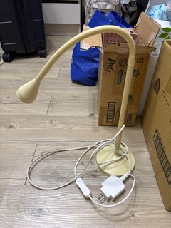 由 rellaaaaa_a (刊登 ID 1381186368，圖片 1) 提交，位於 的 (類別：)，說明：。