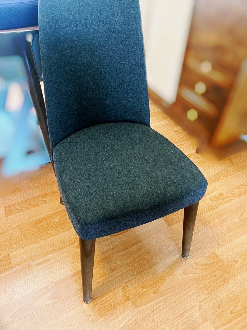 Italian designer solid wooden / wool chairs *4, 傢俬＆家居, 傢俬, 椅子 Carousell