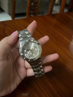 (Kategori: ) berada di . Dikirim oleh lauravennya (ID iklan 1381157221, Gambar 1). Deskripsi: .