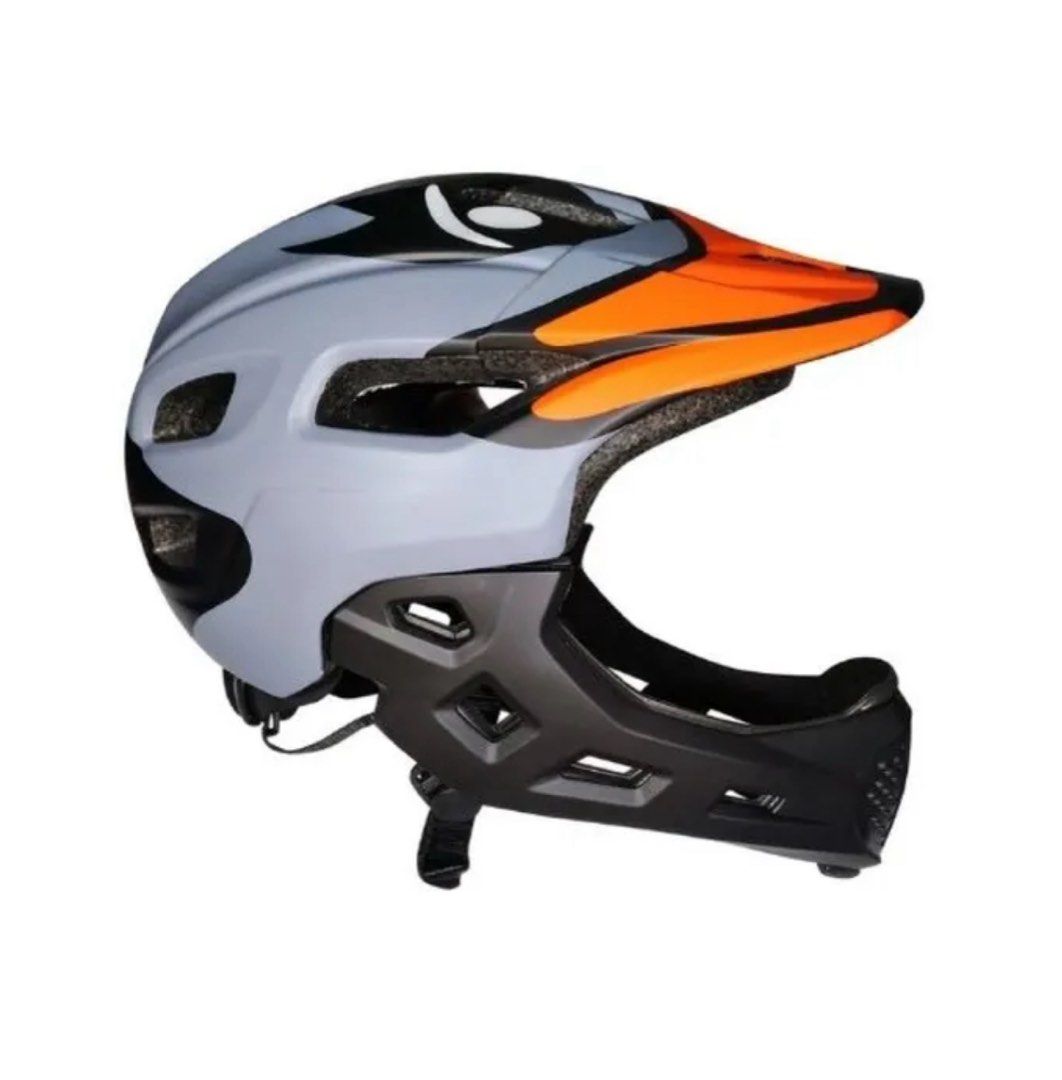 Kids helmet boys (Category: Bicycles) located in Quezon City. Submitted by rimaostwani (Listing ID 1381240576, Image 3). Description: .