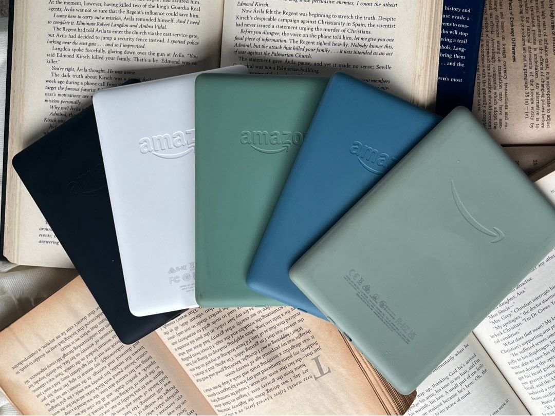 Kindle Paperwhite Rare Color (Category: E-Readers) located in Quezon City. Submitted by emmzkie (Listing ID 1381223991, Image 3). Description: KBPH SELLER ID #516 FIXED PRICE! 💙💚 Rare Color Kindle AVAILABLE NOW! 💟🤍🩶 For as low as PHP 3,500! Inclusions: Kindle, cord, and random stickers No other issues aside from light scratches and/or sticker marks ✨ Best for those who like to put skins on their kindle 📣 NO ADS/with ADS available (only appe