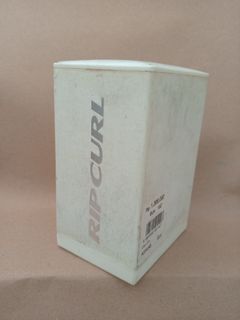 (Kategori: ) berada di . Dikirim oleh loak_unik_thea (ID iklan 1381146404, Gambar 1). Deskripsi: .