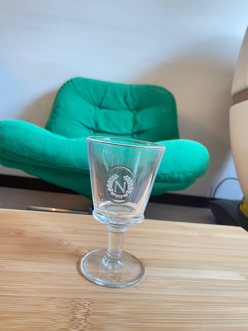 由 rernaudpov (刊登 ID 1381129260，圖片 1) 提交，位於 新北市 (New Taipei) 的 La Rochere 甜點杯 (類別：茶具配件)，說明：法國時尚La Fuchere甜點杯。使用好心情滿滿。不要錯過。。