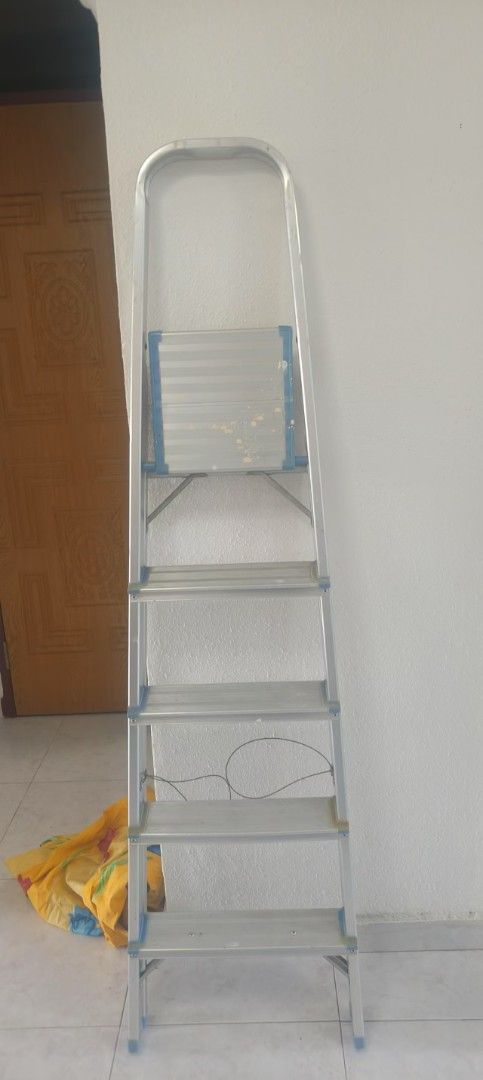 Ladder