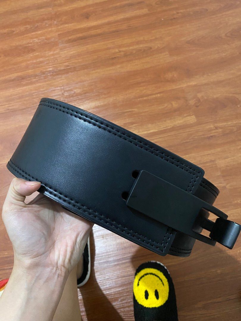 Lever Belt (Small) (Category: Other Sports Equipment and Supplies) located in Manila. Submitted by stuffbyrdj (Listing ID 1381255443, Image 1). Description: Minimal signs of usage Used sa gym/training twice Bought online for 1.7k.