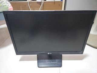 （分類：）位於 。 由 c.hing.0721 提交（商品編號 1381229373，圖片 1）。簡介： 。