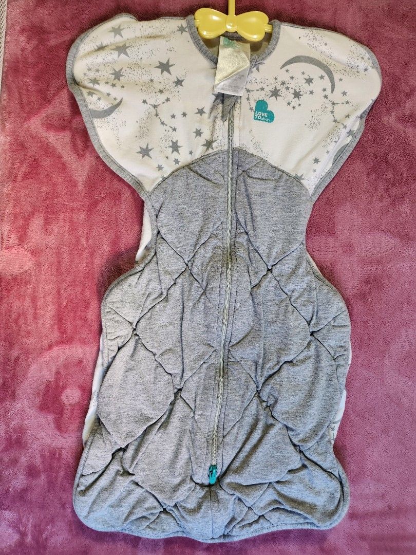 Love to Dream swaddle (Category: Babies & Kids Fashion) located in Petaling Jaya. Submitted by lemariarana (Listing ID 1381269527, Image 1). Description: 2.5 tog. Suitable to be worn in low temperature room/AC room..