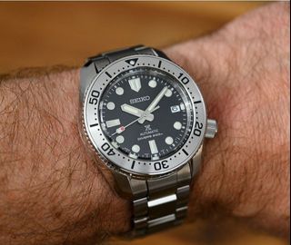 (Category: ) located in . Submitted by notorious_watches (Listing ID 1381205344, Image 1). Description: .