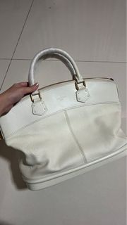 (Kategori: ) berada di . Dikirim oleh punyaku.punyamu (ID iklan 1381276609, Gambar 1). Deskripsi: .