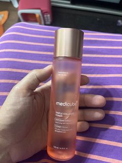 (Category: ) located in . Submitted by Arissa_Closet (Listing ID 1381088831, Image 1). Description: .