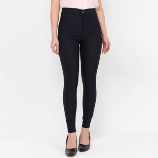 (Kategori: ) berada di . Dikirim oleh tamarablack (ID iklan 1381193531, Gambar 1). Deskripsi: .