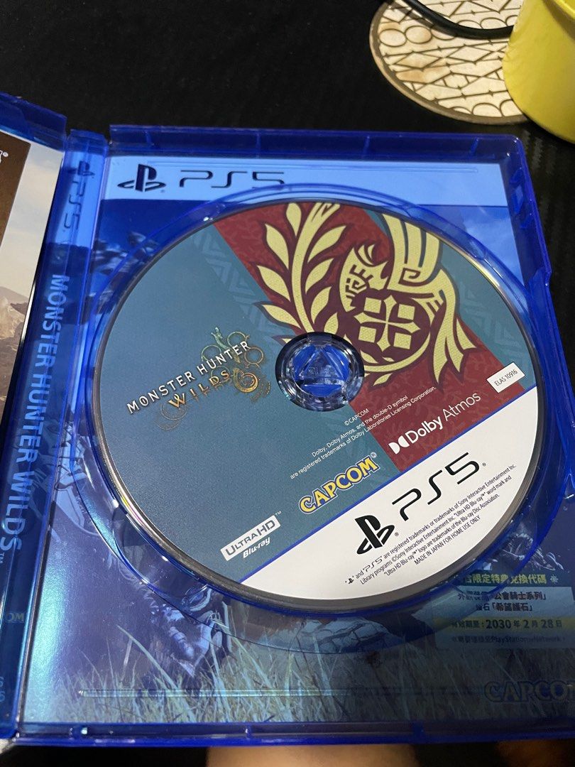 Monster hunter wilds PS5 (Category: PlayStation) located in Quezon City. Submitted by luffy28 (Listing ID 1381215662, Image 2). Description: - for sale - R3 - no scratch/issue -with code.