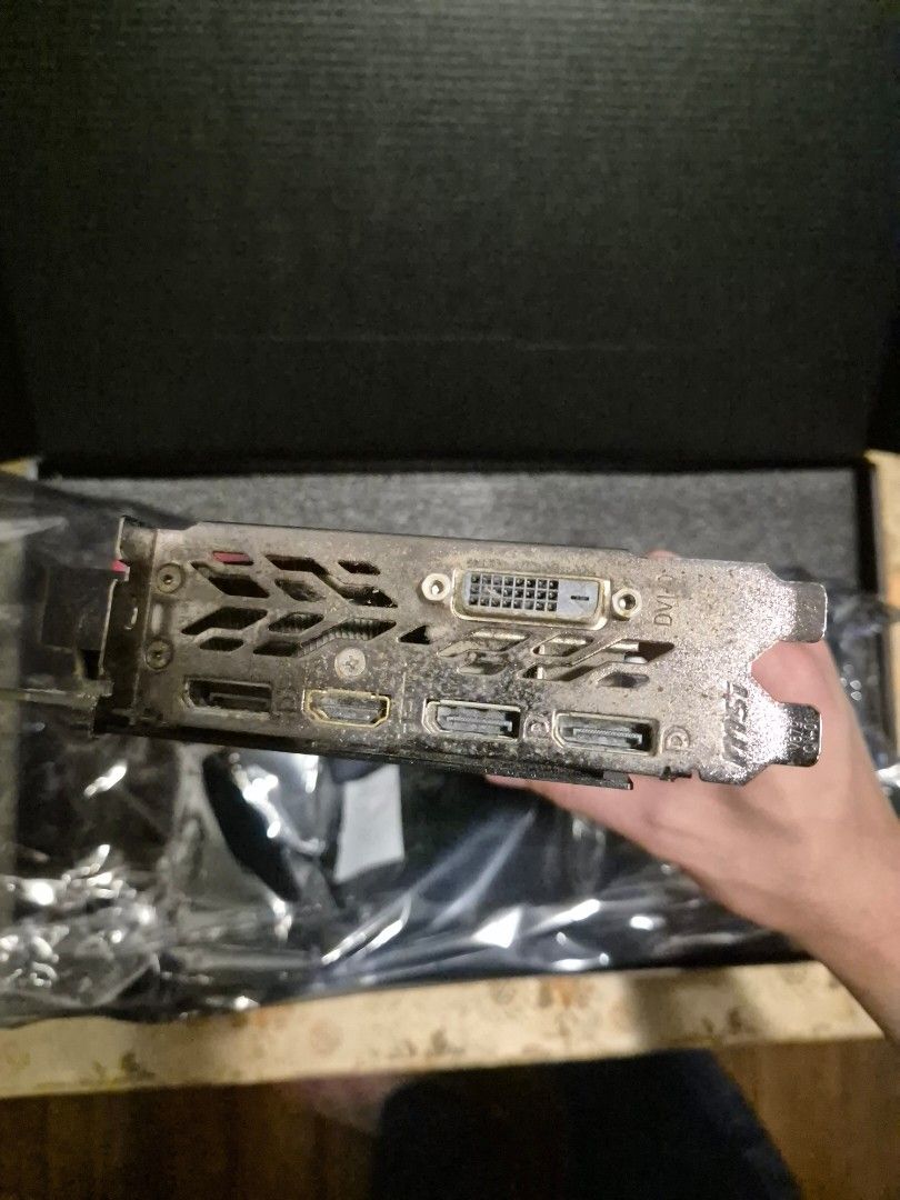 MSI GeForce GTX 1080 Gaming X63073564868354114