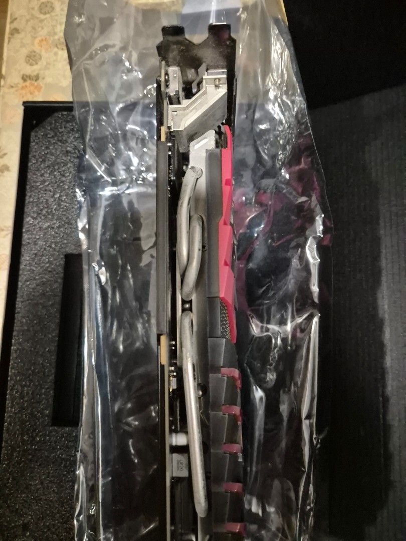 MSI GeForce GTX 1080 Gaming X63073564868354113