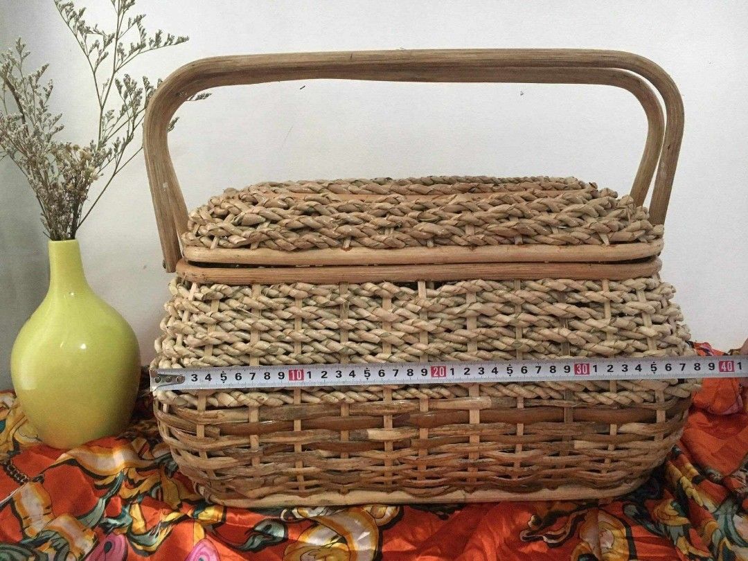 Native Picnic Basket (Category: Gift Baskets & Hampers) located in Mandaluyong City. Submitted by jcyn_07 (Listing ID 1381209235, Image 1). Description: .