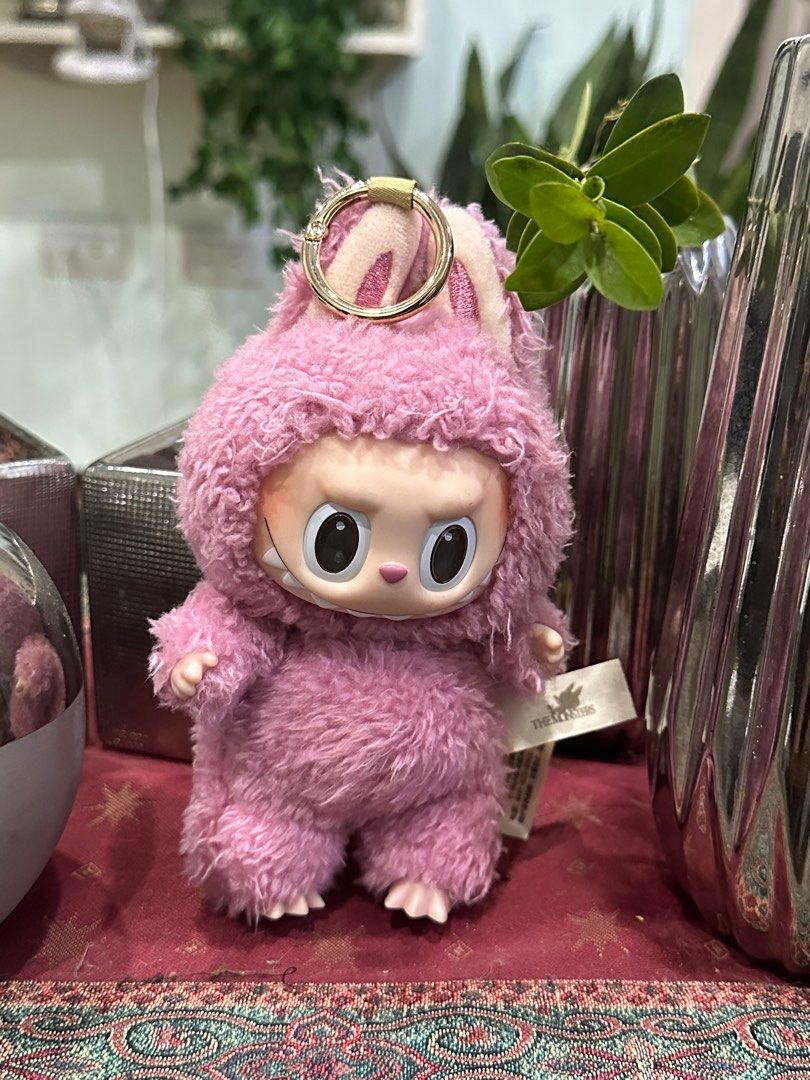 Original Pink Labubu (No box) (Category: Designer & Blind Box Toys) located in Manila. Submitted by tenshiii185 (Listing ID 1381255496, Image 1). Description: •899+sf yours •No issues •Marikina City.