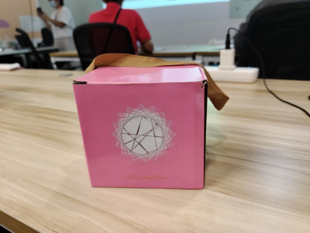 Pink Ceramic Mug with Lid65074395036291114