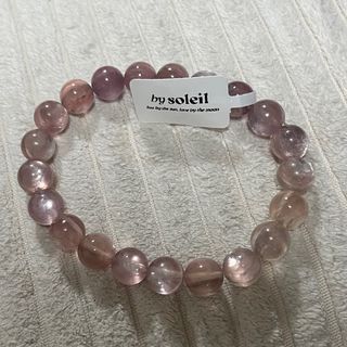 (Category: ) located in . Submitted by vanillebean (Listing ID 1381238286, Image 1). Description: .