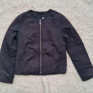(Kategori: ) berada di . Dikirim oleh uniqloja (ID iklan 1381162846, Gambar 1). Deskripsi: .