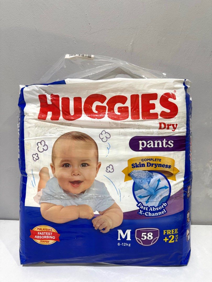 ‼️READY STOCK PAMPERS MURAH BRAND NEW‼️ (Category: Diapers & Baby Wipes) located in Klang. Submitted by ntasho (Listing ID 1381115305, Image 2). Description: Pampers untuk dilepaskan, harga murah dri pasaran 👍🏻 : 1. Applecrumby Chlorine Free SlimDry EasyDay Tape Diapers (S, 16pcs) - RM15 2. Applecrumby Chlorine Free SlimDry EasyDay Tape Diapers (M, 15pcs) - RM15 3. Huggies Dry Pants Diapers (M, 58pcs) - RM25 4. Molfix Natural Tape Diapers (M, 7