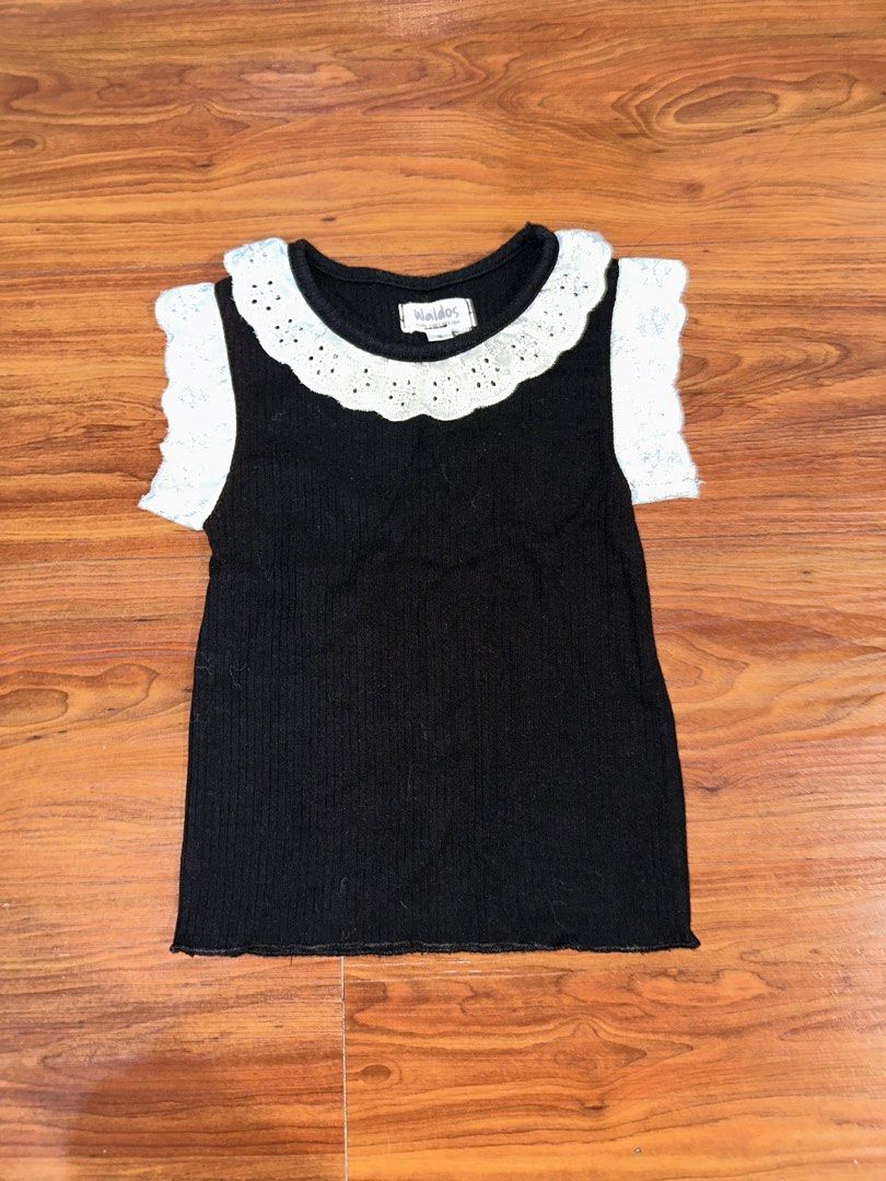 Setelan kaos+rok (Kategori: Baju Bayi) berada di Jakarta Barat. Dikirim oleh preloved_link (ID iklan 1381237402, Gambar 2). Deskripsi: Size: S (bisa pakai dari usia 6-12bln) Atasan kaos stretch Lebar dada: 23cm Rok Bagian belakang pinggang ada karet ya.