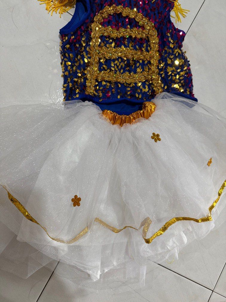 Setwear (Category: Babies & Kids Fashion) located in Kuala Lumpur. Submitted by vhfhy899ph64561 (Listing ID 1381092668, Image 2). Description: Used once time only.consider 95% new.