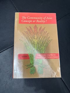 (Category: ) located in . Submitted by kashireadsbookstore (Listing ID 1381210193, Image 1). Description: .