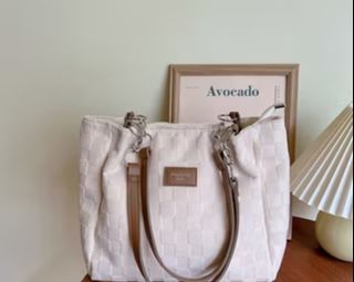 (Kategori: ) berada di . Dikirim oleh baimlelon64590 (ID iklan 1381155940, Gambar 1). Deskripsi: .