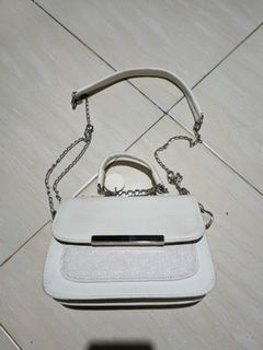 (Kategori: ) berada di . Dikirim oleh yyeolshop (ID iklan 1381241264, Gambar 1). Deskripsi: .