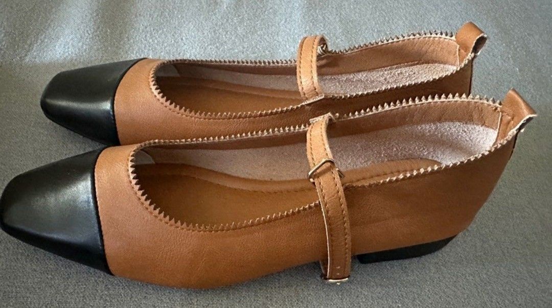 two toned leather mary janes (Category: Flats & Sandals) located in Pasig City. Submitted by authph (Listing ID 1381230642, Image 3). Description: black cap toe and tan vegan leather.