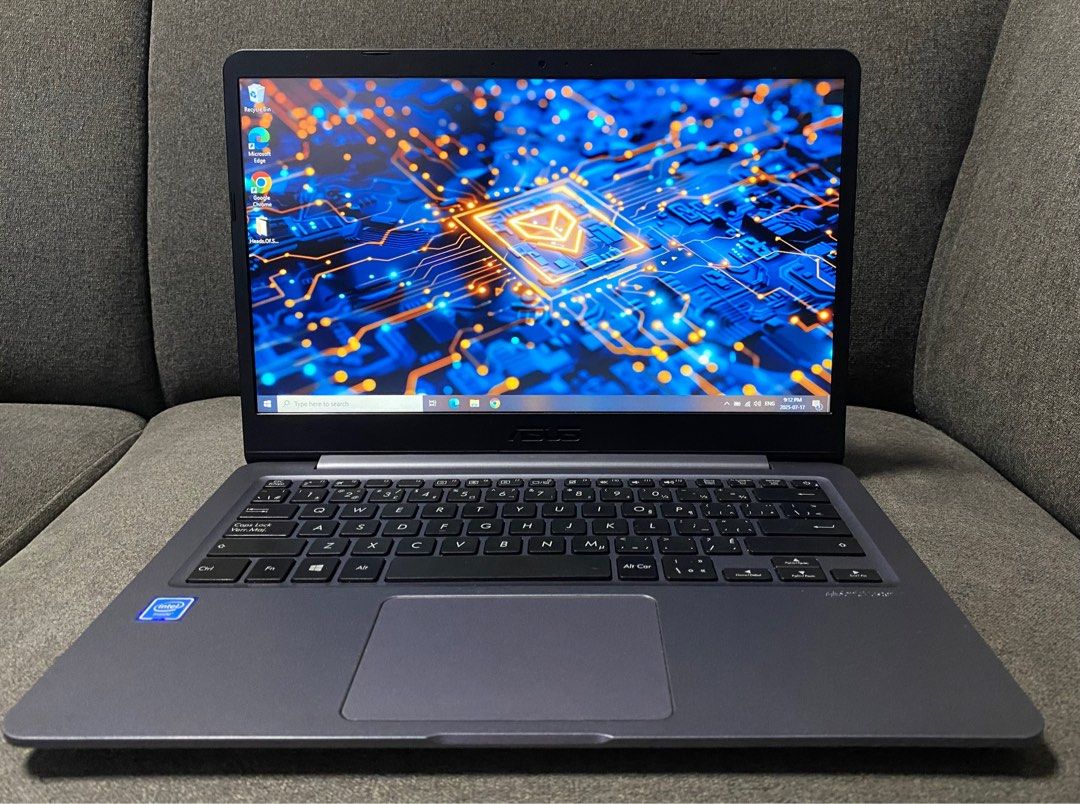 VivoBook 14_ASUS Laptop E406SAS (Category: Laptops & Notebooks) located in Quezon City. Submitted by randy__c (Listing ID 1381229041, Image 1). Description: For Sale : VivoBook 14_ASUS Laptop E406SAS Processor : Intel(R) Celeron(R) CPU N3060 @ 1.60GHz, 1601 Mhz, 2 Core(s), Physical Memory (RAM) 4 Gb Windows 10 Pro Storage : 64 G eMMC Price : 4500 Included : Original Charger and with Activated Microsoft Office Pro Plus 2024 Appearance : 9/10 RFS :