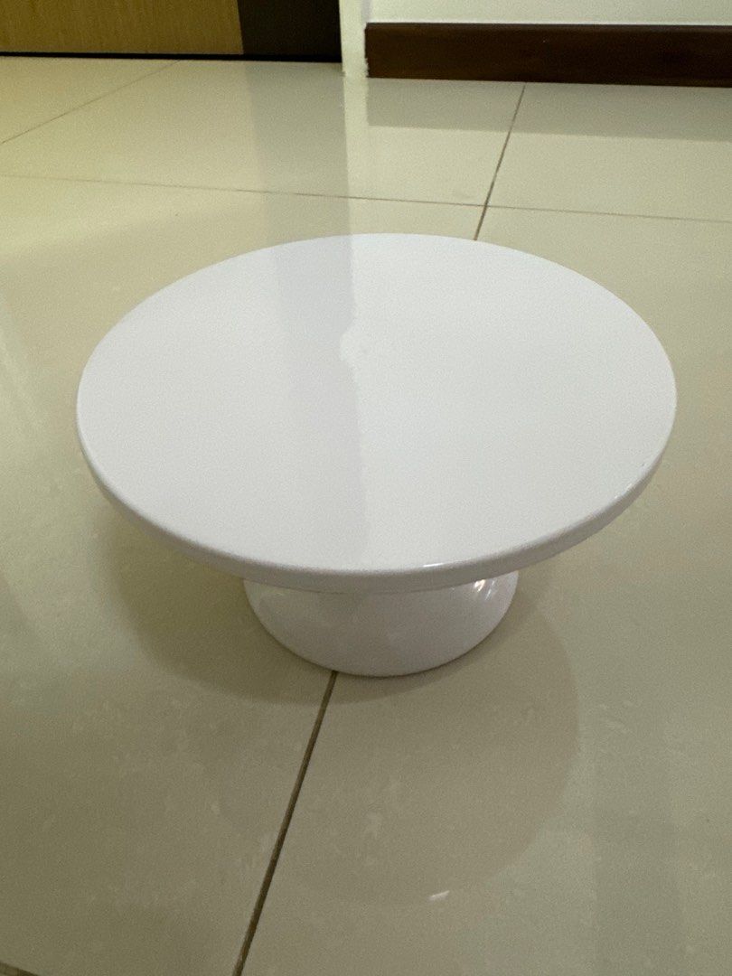 White Cake Stand65074067971329111